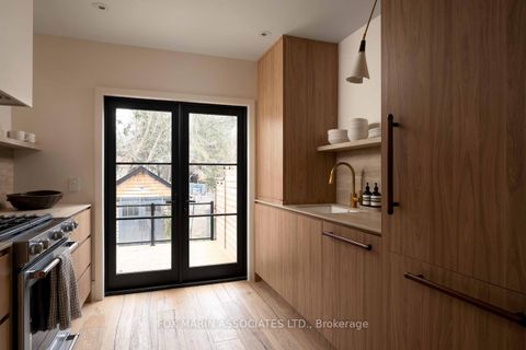 Photo 16 at 266 Roselawn Avenue, Eglinton, Toronto