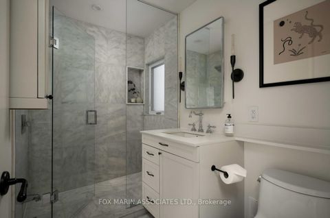 Photo 24 at 266 Roselawn Avenue, Eglinton, Toronto