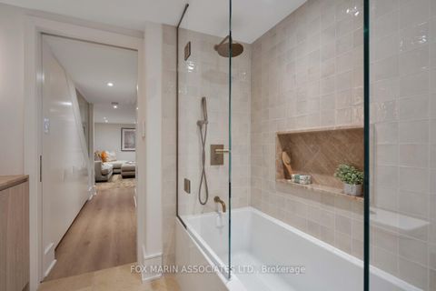 Photo 33 at 266 Roselawn Avenue, Eglinton, Toronto