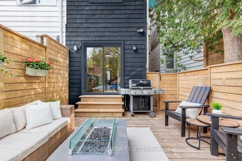 Photo 38 at 266 Roselawn Avenue, Eglinton, Toronto