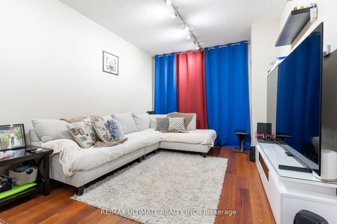 Photo 10 at 105 - 2772 Keele Street, CFB, Toronto