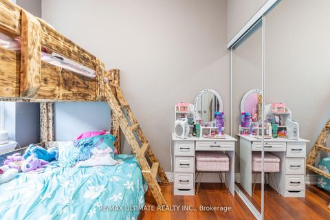 Photo 17 at 105 - 2772 Keele Street, CFB, Toronto