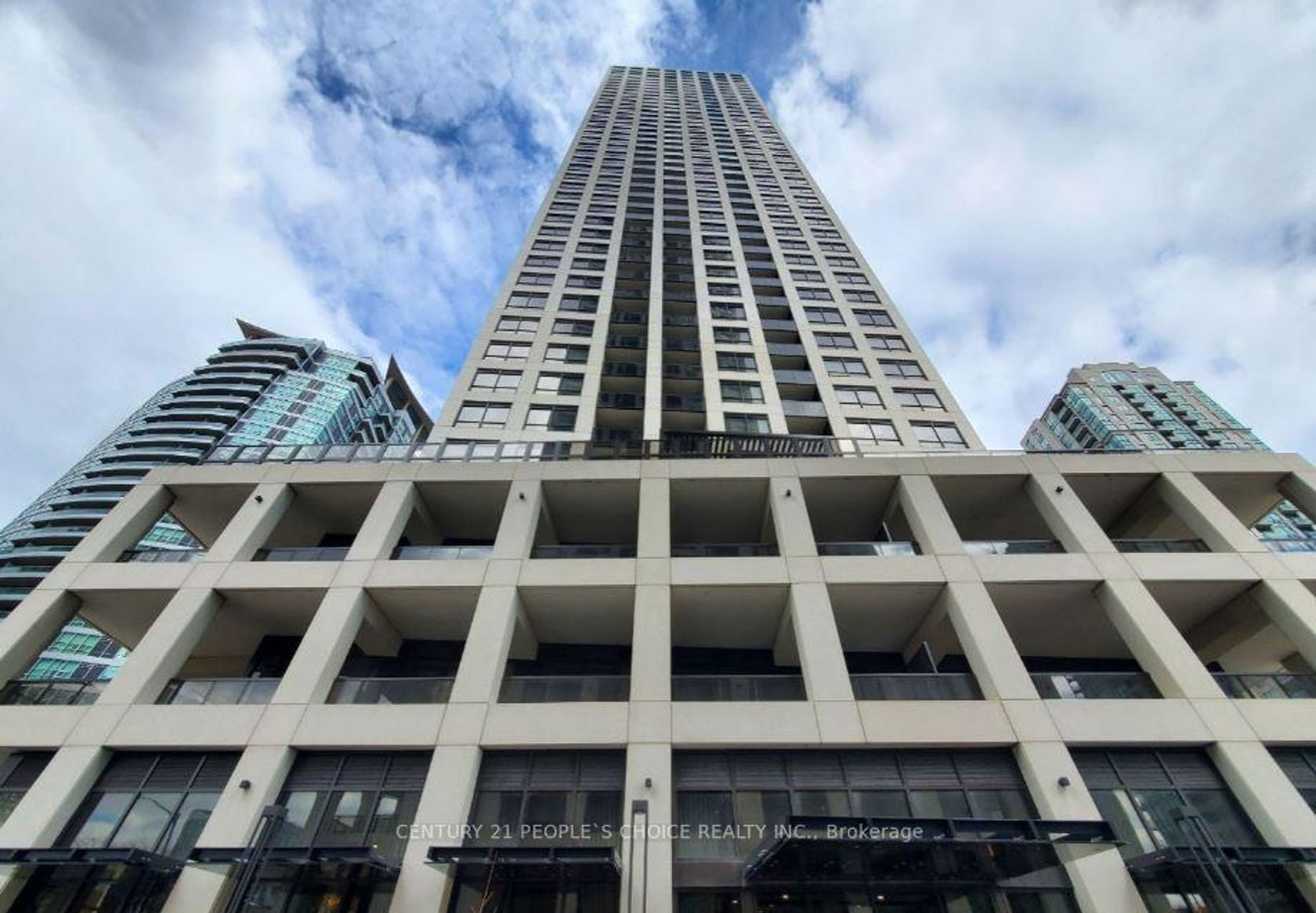 1102 - 30 Elm Drive W, Fairview, Mississauga by Loree Meneguzzi Real Estate 1102 - 30 Elm Drive W, Fairview, Mississauga