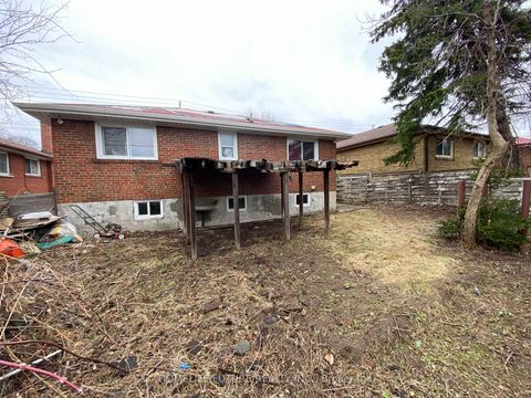 Photo 3 at 1206 Brimley Road, Bendale, Toronto