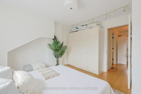 Photo 13 at 12 Leeds Street, Junction, Toronto