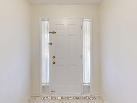 Photo 16 at #27 - 50 Rubin Street, Doncrest, Richmond Hill