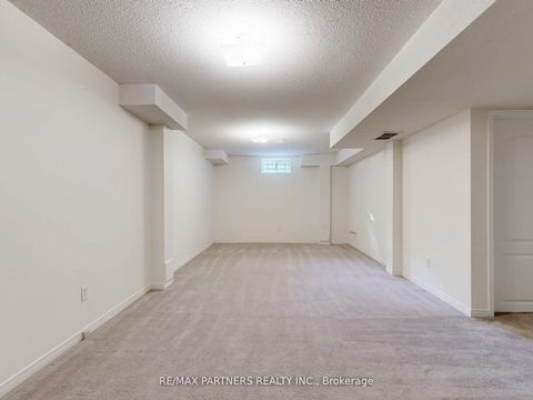 Photo 33 at #27 - 50 Rubin Street, Doncrest, Richmond Hill