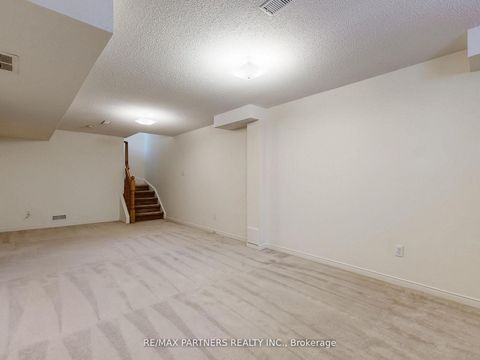 Photo 34 at #27 - 50 Rubin Street, Doncrest, Richmond Hill