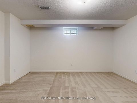 Photo 35 at #27 - 50 Rubin Street, Doncrest, Richmond Hill