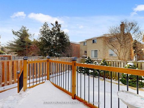 Photo 43 at #27 - 50 Rubin Street, Doncrest, Richmond Hill