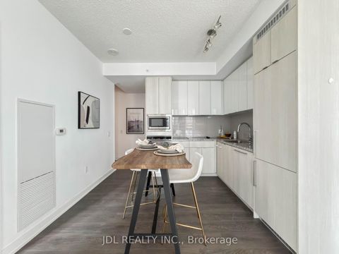 Photo 13 at 1602 - 115 Blue Jays Way, Waterfront Communities C1, Toronto