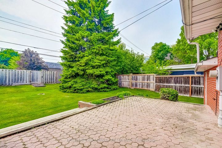 Photo 31 at 45 Hurlingham Crescent, Don Mills, Toronto