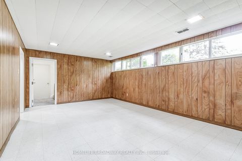 Photo 23 at 45 Hurlingham Crescent, Don Mills, Toronto