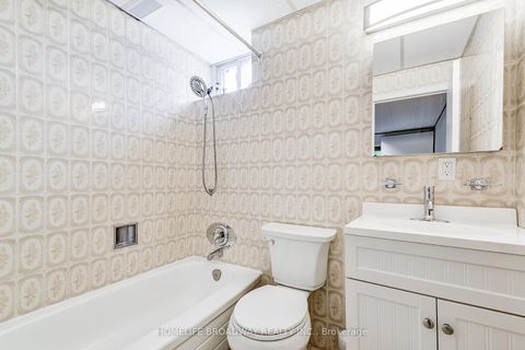 Photo 27 at 45 Hurlingham Crescent, Don Mills, Toronto