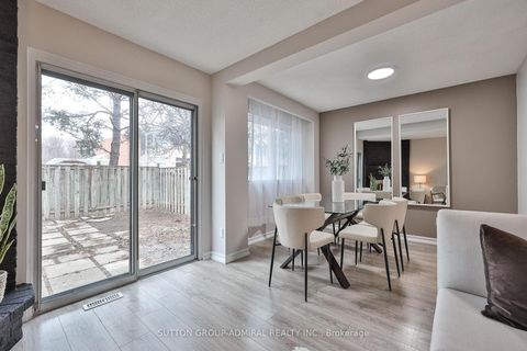 Photo 8 at 242 Tansley Road, Brownridge, Vaughan