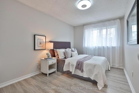 Photo 26 at 242 Tansley Road, Brownridge, Vaughan