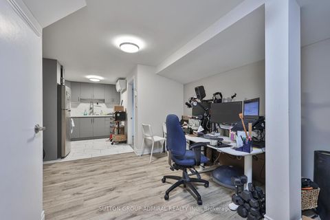 Photo 31 at 242 Tansley Road, Brownridge, Vaughan