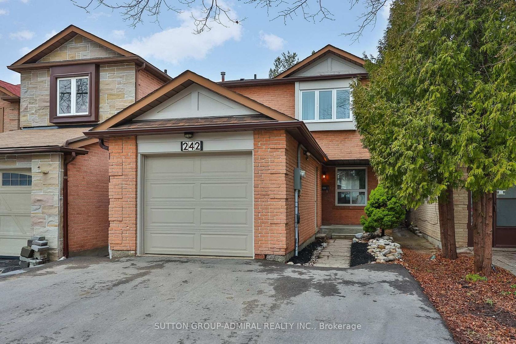242 Tansley Road, Brownridge, Vaughan by Loree Meneguzzi Real Estate 242 Tansley Road, Brownridge, Vaughan