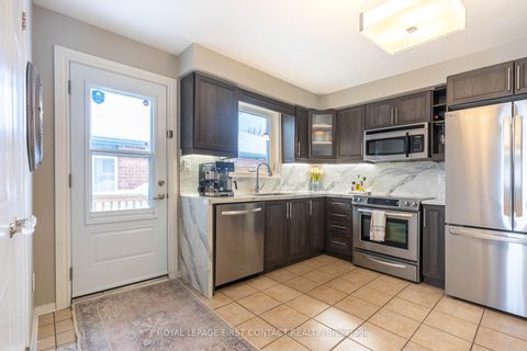 Photo 7 at 10 Wismer Avenue, Northwest, Barrie