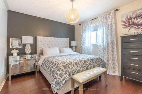 Photo 8 at 10 Wismer Avenue, Northwest, Barrie