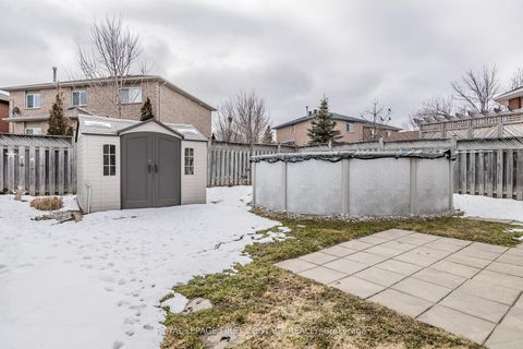 Photo 19 at 10 Wismer Avenue, Northwest, Barrie