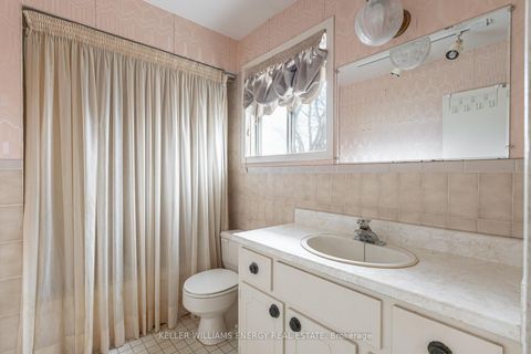 Photo 18 at 159 Princess Margaret Boulevard, Rosethorn, Toronto