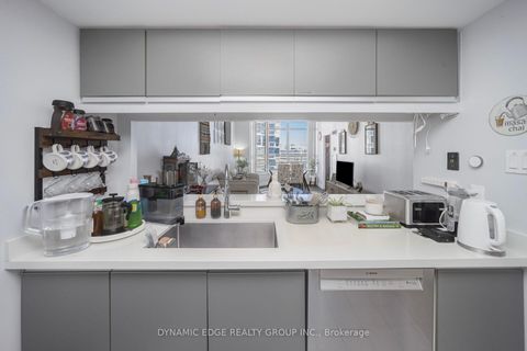 Photo 22 at 1607 - 250 Webb Drive, City Centre, Mississauga