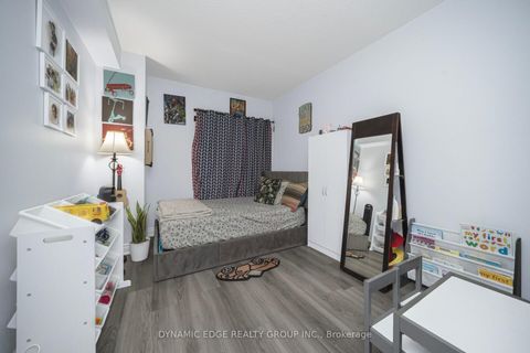 Photo 27 at 1607 - 250 Webb Drive, City Centre, Mississauga