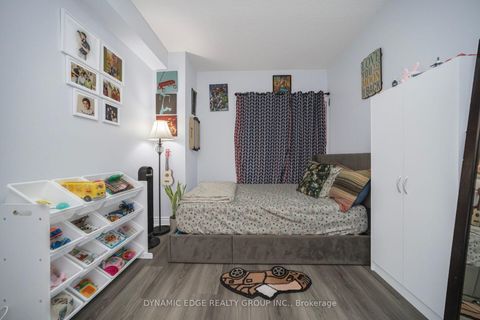 Photo 28 at 1607 - 250 Webb Drive, City Centre, Mississauga