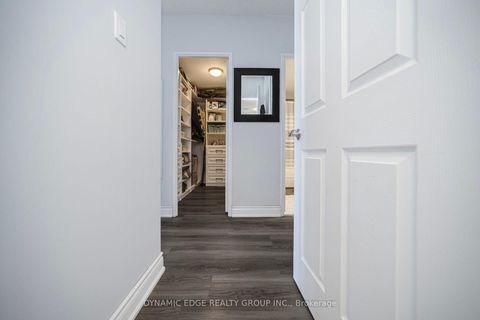 Photo 30 at 1607 - 250 Webb Drive, City Centre, Mississauga