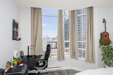 Photo 33 at 1607 - 250 Webb Drive, City Centre, Mississauga