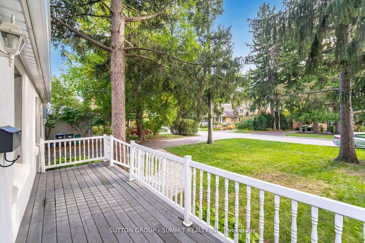 Photo 2 at 1175 Kane Road, Lorne Park, Mississauga