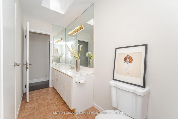 Photo 23 at 1175 Kane Road, Lorne Park, Mississauga