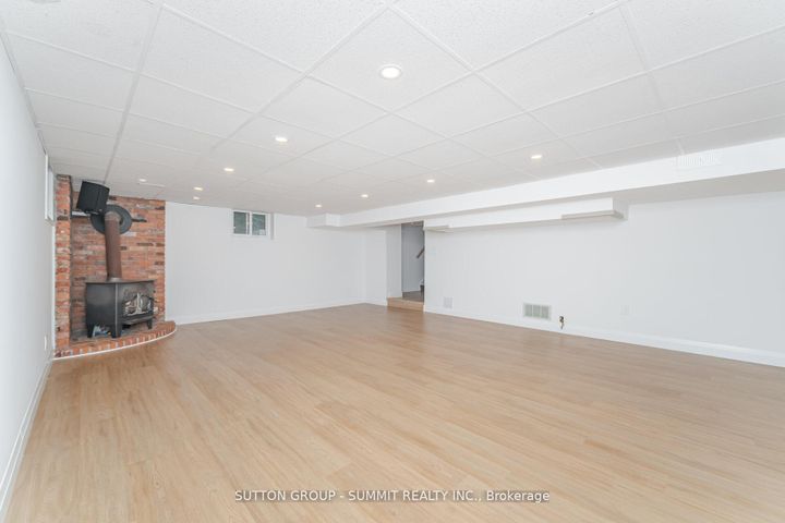 Photo 27 at 1175 Kane Road, Lorne Park, Mississauga