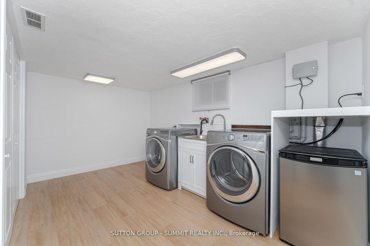 Photo 31 at 1175 Kane Road, Lorne Park, Mississauga