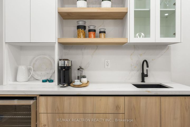 Photo 10 at 111 Glenmore Road, Woodbine Corridor, Toronto