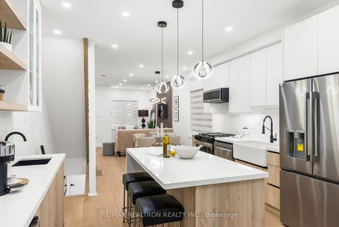 Photo 12 at 111 Glenmore Road, Woodbine Corridor, Toronto