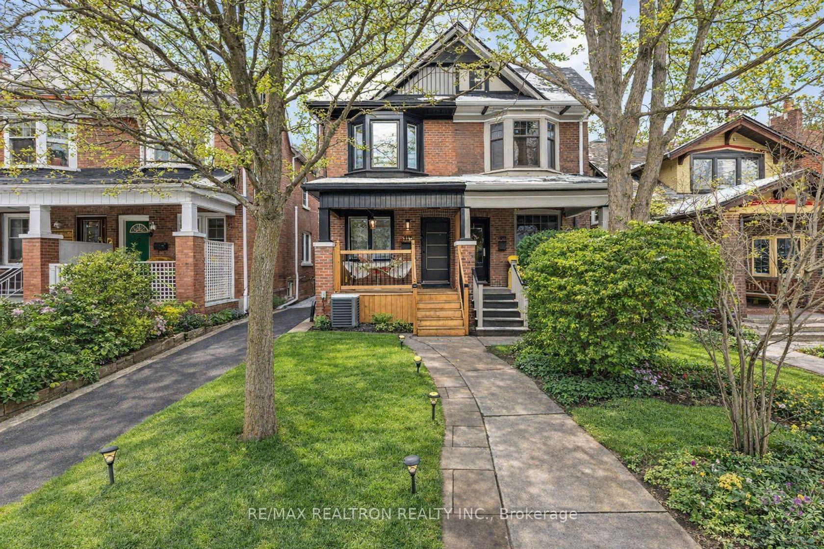 111 Glenmore Road, Woodbine Corridor, Toronto by Loree Meneguzzi Real Estate 111 Glenmore Road, Woodbine Corridor, Toronto