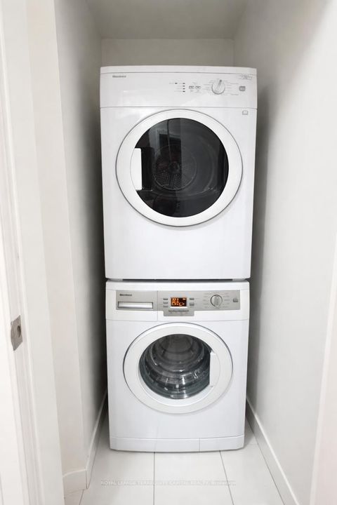 Photo 16 at 1608 - 9 Valhalla Inn Road, City Centre West, Toronto