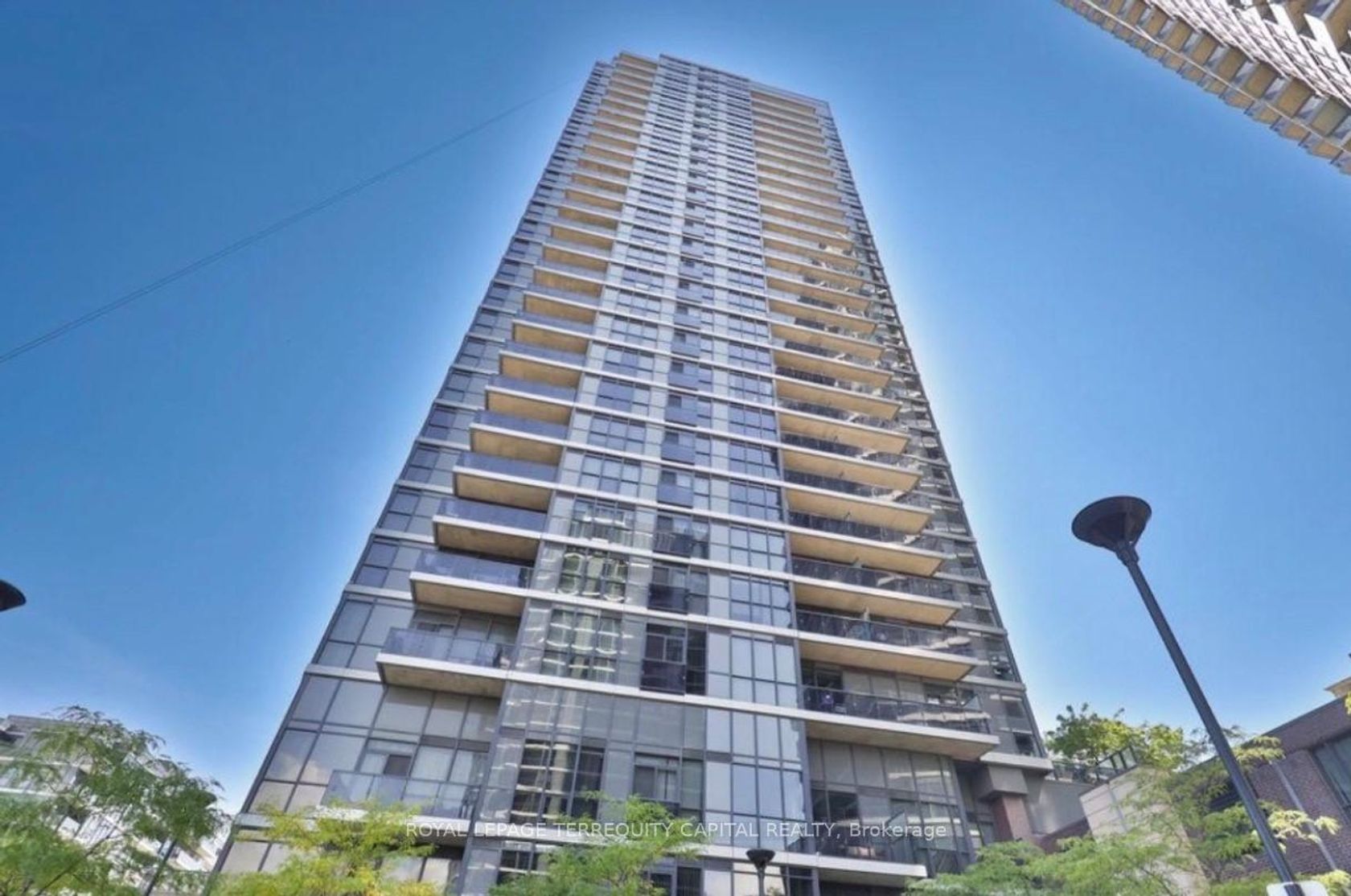 1608 - 9 Valhalla Inn Road, City Centre West, Toronto 