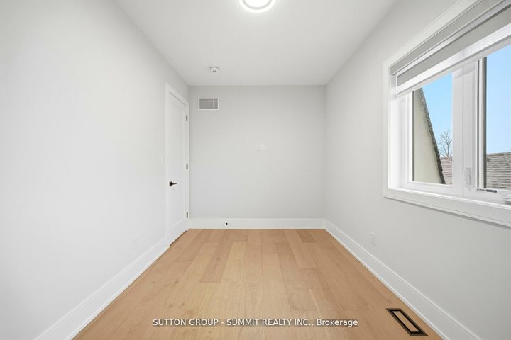 Photo 35 at 1228 Alexandra Avenue, Lakeview, Mississauga