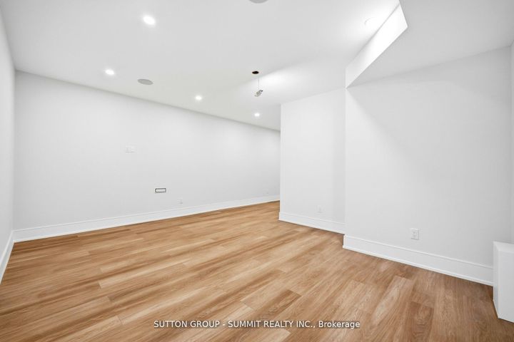 Photo 41 at 1228 Alexandra Avenue, Lakeview, Mississauga