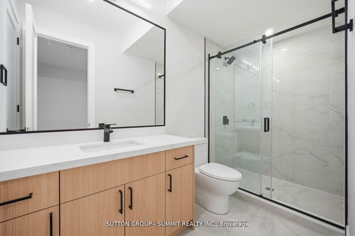 Photo 44 at 1228 Alexandra Avenue, Lakeview, Mississauga