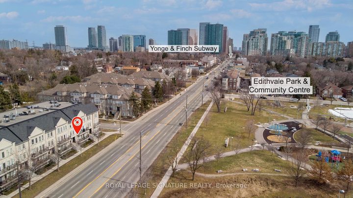 Photo 1 at Th 5 - 118 Finch Avenue W, Newtonbrook West, Toronto
