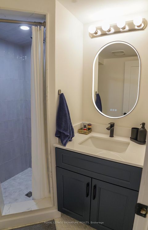 Photo 37 at Th 5 - 118 Finch Avenue W, Newtonbrook West, Toronto