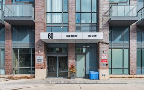 Photo 3 at 311 - 60 Honeycrisp Crescent, Vaughan Corporate Centre, Vaughan