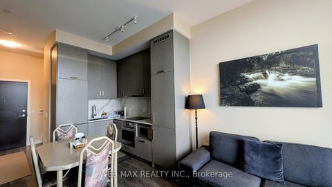 Photo 20 at 311 - 60 Honeycrisp Crescent, Vaughan Corporate Centre, Vaughan