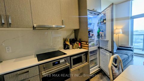 Photo 22 at 311 - 60 Honeycrisp Crescent, Vaughan Corporate Centre, Vaughan