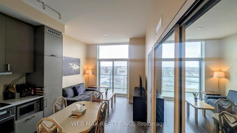 Photo 24 at 311 - 60 Honeycrisp Crescent, Vaughan Corporate Centre, Vaughan
