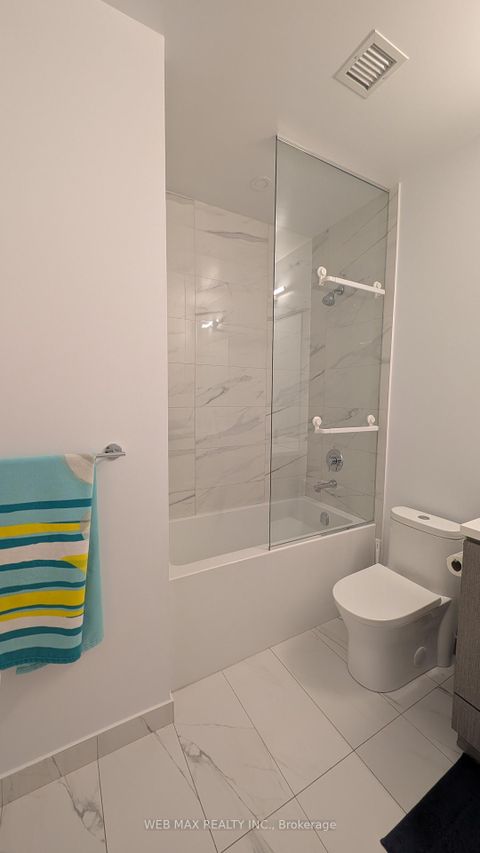 Photo 28 at 311 - 60 Honeycrisp Crescent, Vaughan Corporate Centre, Vaughan